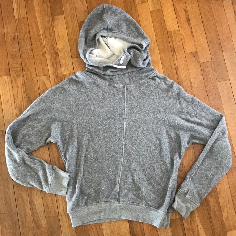 TNA Clifton sweater from Aritzia - Picture 1 of 5